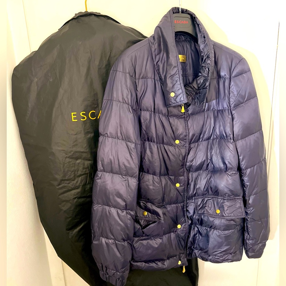 ESCADA PUFFER JACKET